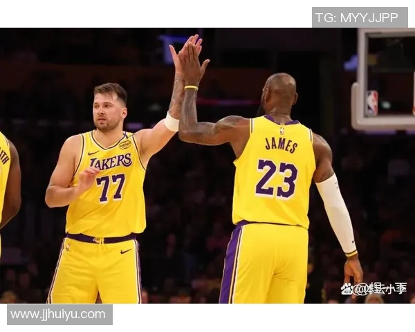 NBA交易新闻：湖人队迎来重磅新援